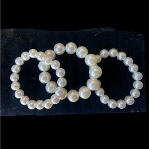 Elegant Pearl Bracelet Set